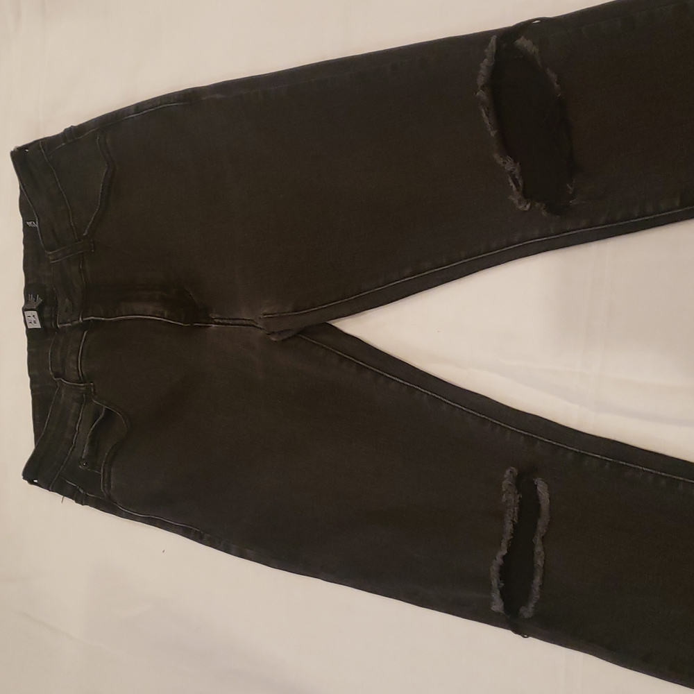 Lira, Black Distressed jeans, Size 32, skinny fit